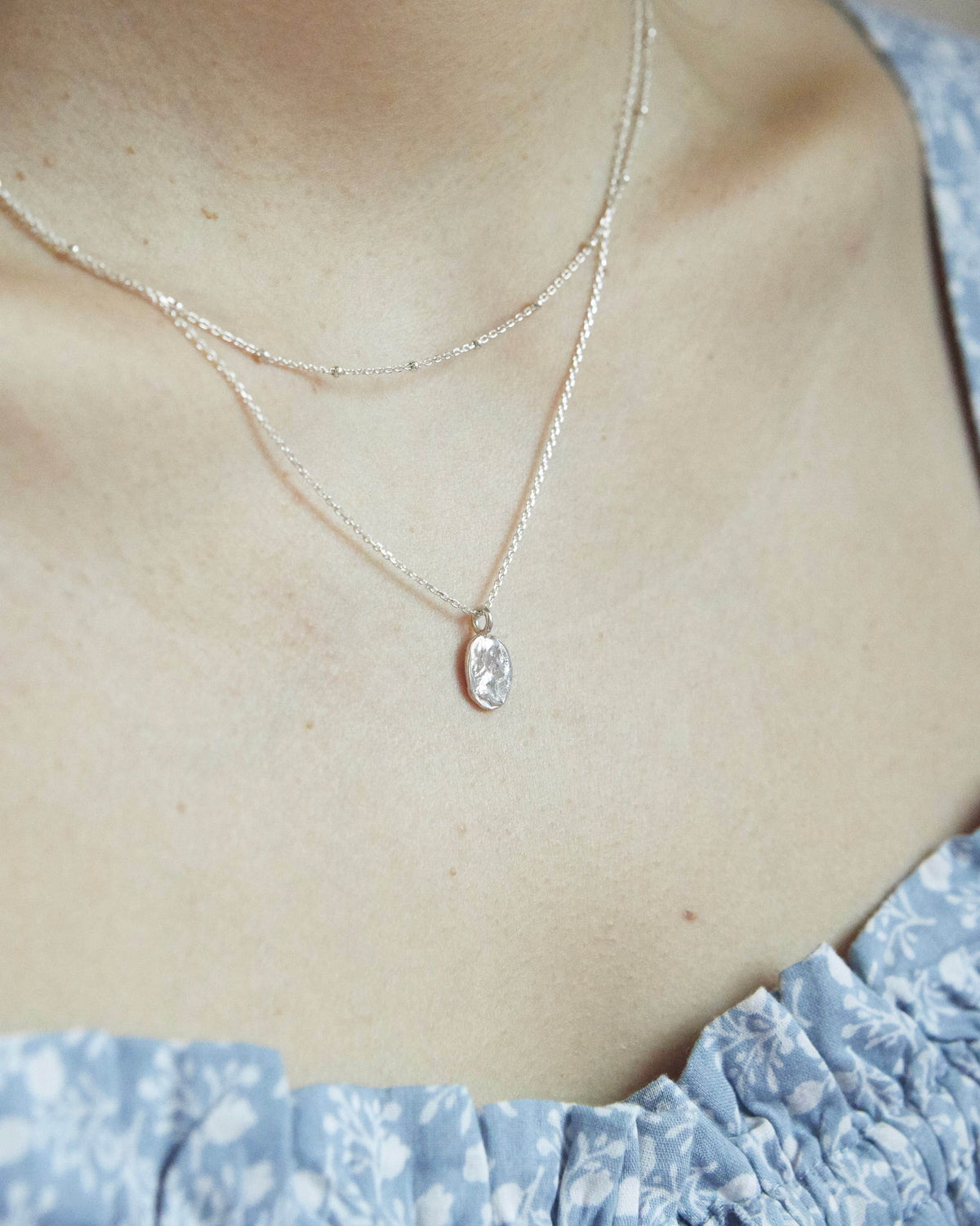 N357 - venus coin double chain