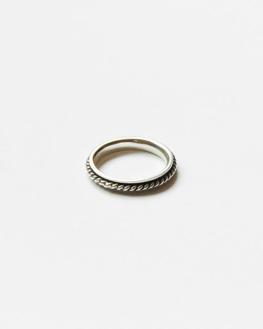 R133 - twist braid band