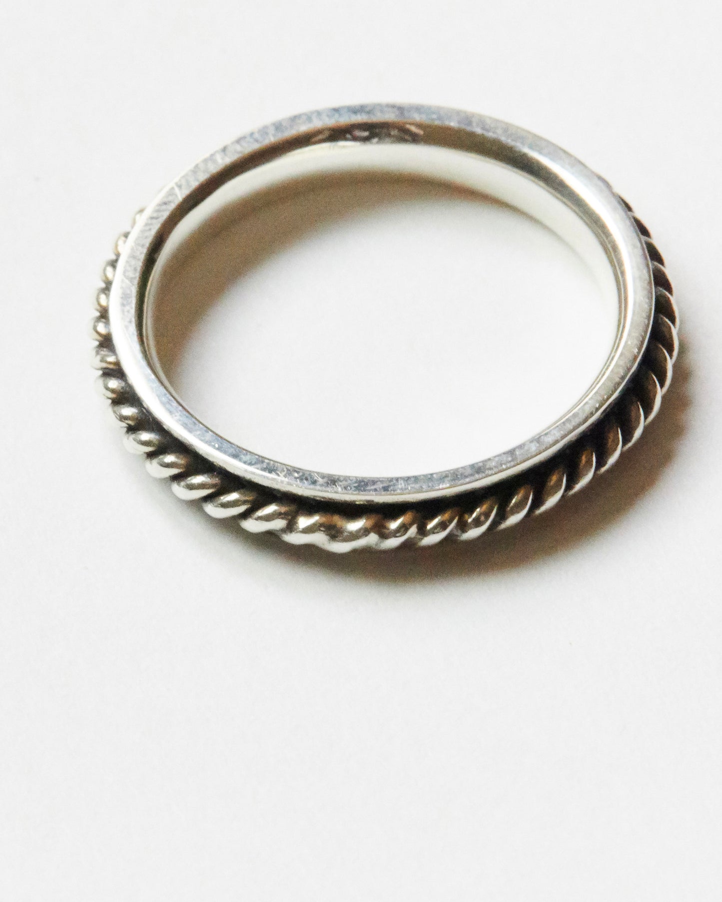 R133 - twist braid band