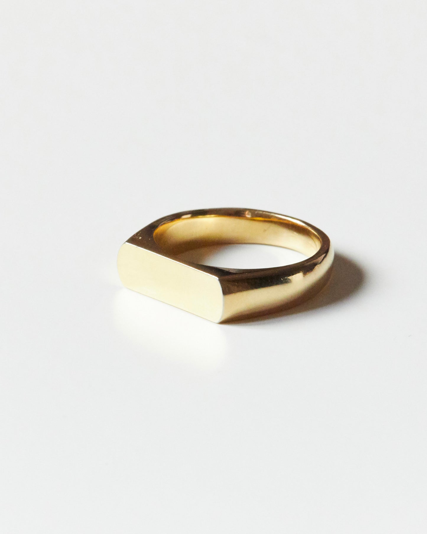 R481 - flat edge band