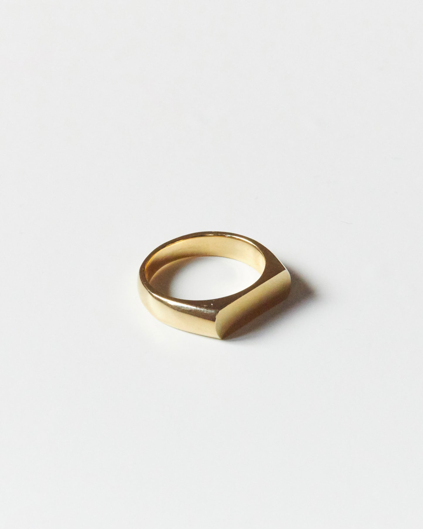 R481 - flat edge band