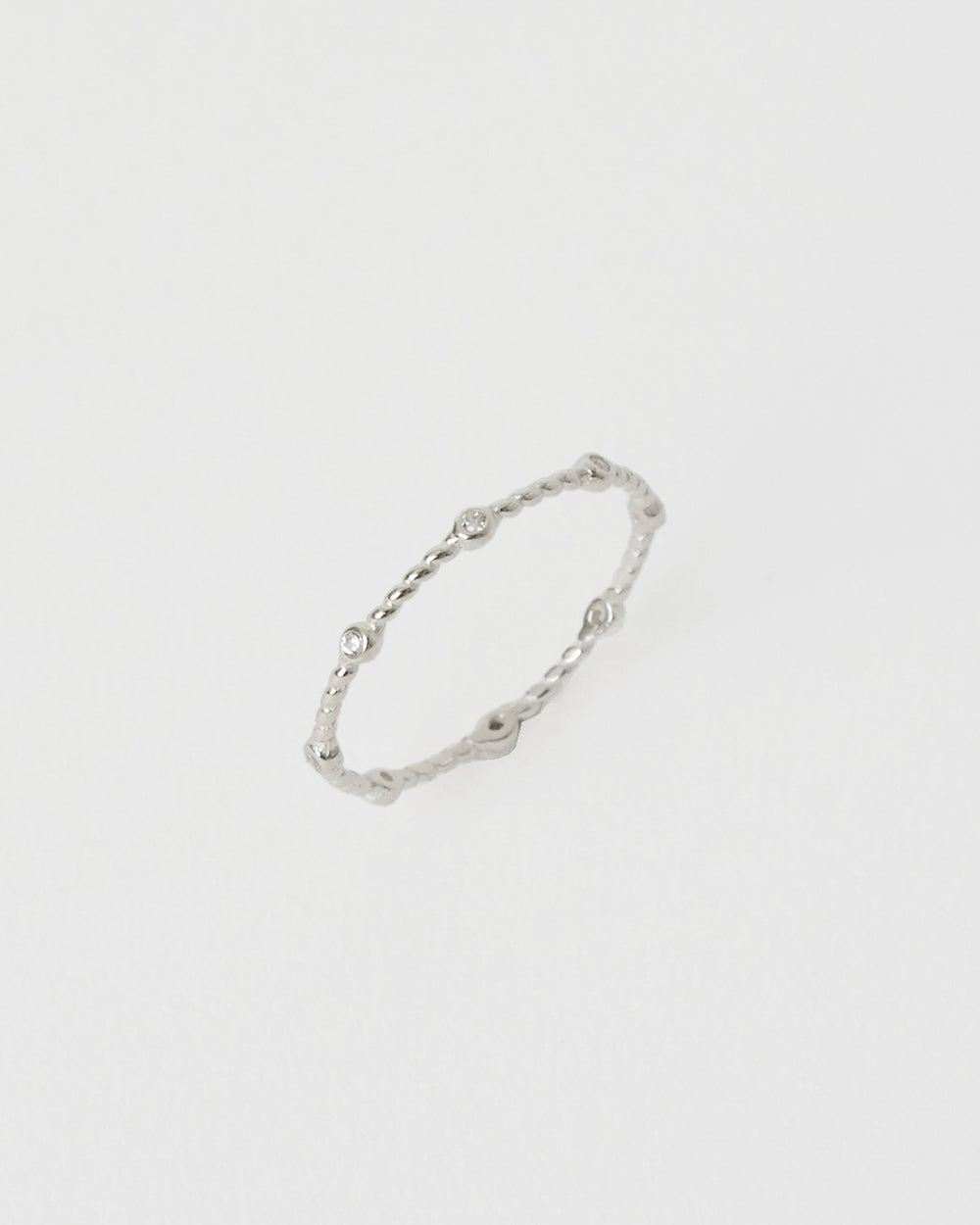 R526 - beaded circle *in stock