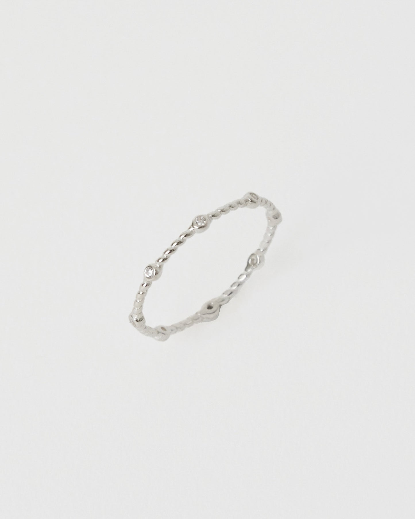 R526 - beaded circle *in stock