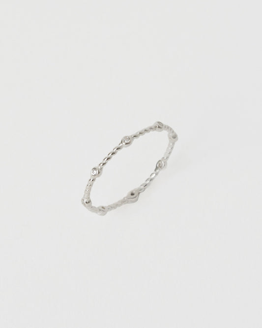 R526 - beaded circle