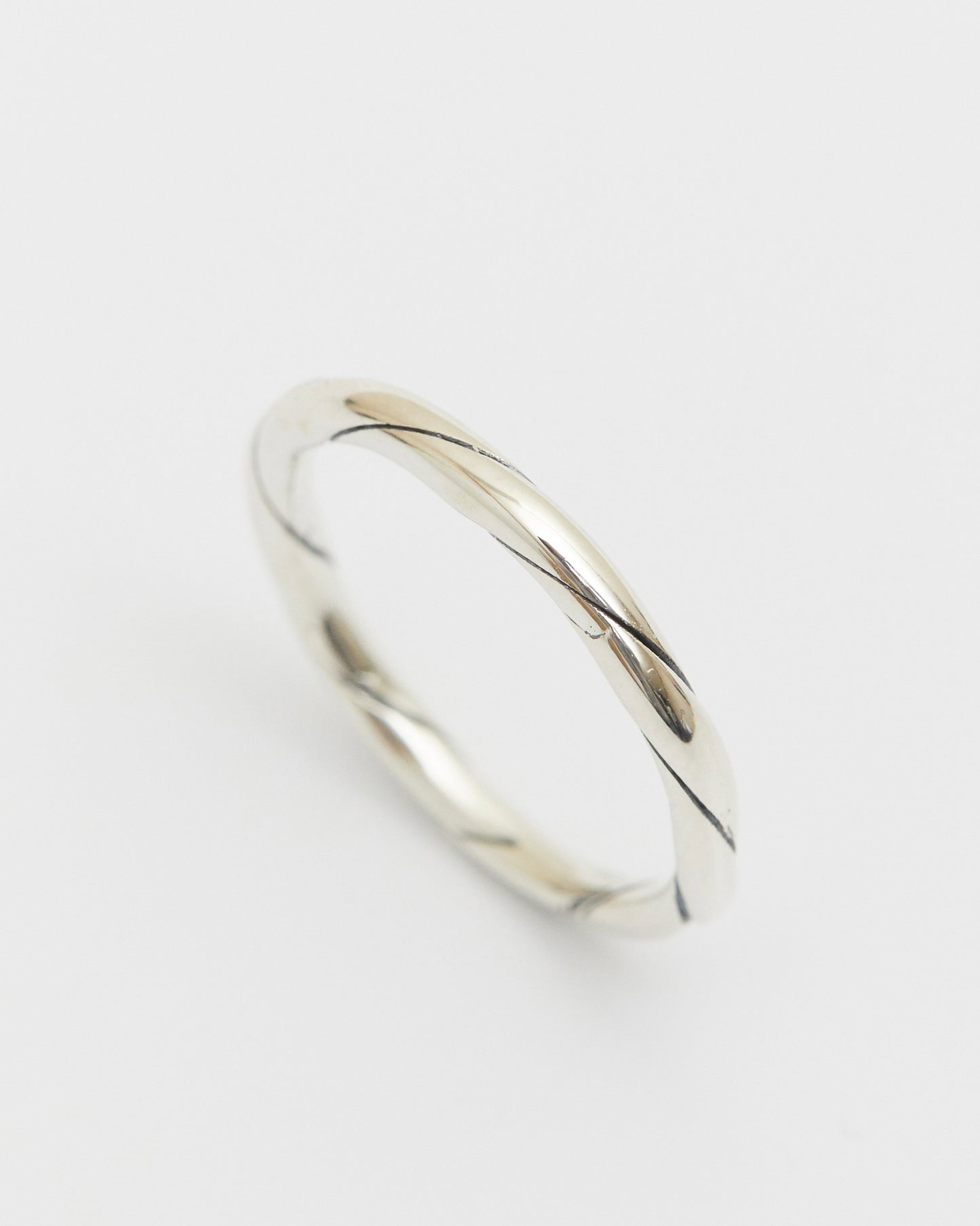 R608 - silver drift line *in stock